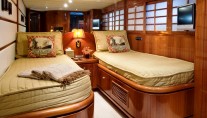 LADY DI -  Twin Cabin